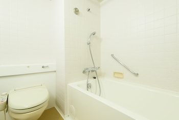 Triple Room, Non Smoking (27sqm, Bed width 120cm and Extra bed 100cm)