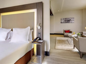 Superior Suite, 1 King Bed with Sofa bed
