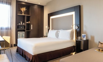 Superior Room, 1 Queen Bed