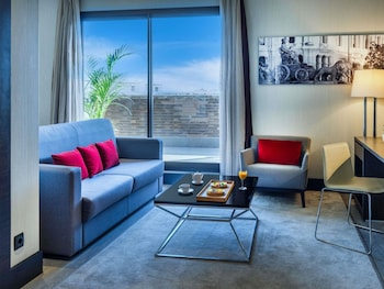 Executive Room, 1 Queen Bed, Terrace