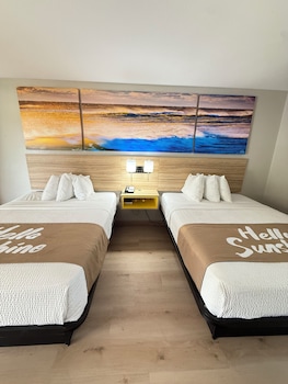 Double Room, 2 Double Beds (non smoking)