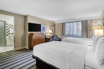 Standard Room, 2 Double Beds, Non Smoking (Larger Room)