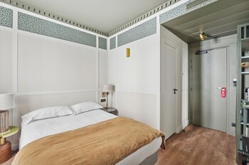 Design Double Room