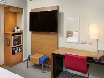 Superior Room, 1 Queen Bed with Sofa bed