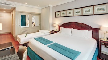 Classic Triple Room