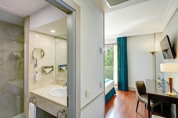 Classic Double Room (Exterior)