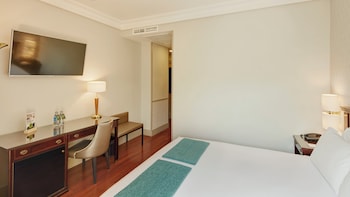 Classic Double Room (Exterior)