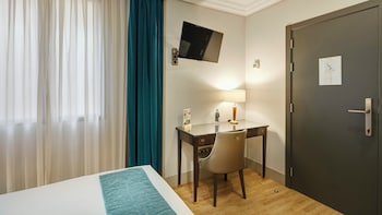 Basic Room (Individual)