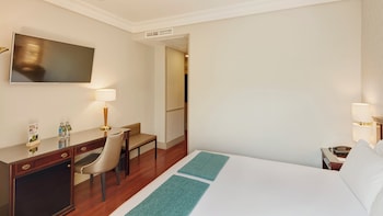 Classic Double Room (Exterior)