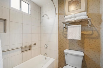 Standard Room, 1 King Bed, Non Smoking, Refrigerator & Microwave