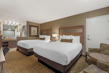 Suite, Multiple Beds, Non Smoking, Refrigerator & Microwave