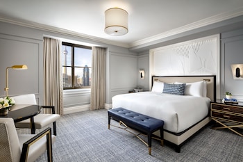 Fairmont Gold, Room, 1 King Bed, Non Smoking, Club Lounge Access