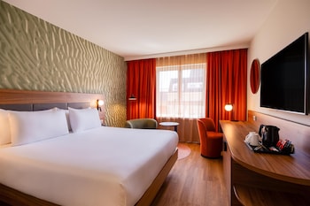 King Room with Garden View