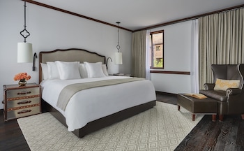 Premier Room, 1 King Bed
