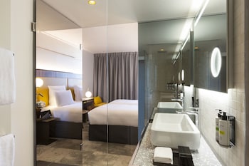 Deluxe Room, 2 Twin Beds (Paris Sacré-Coeur view)
