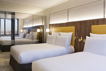 Deluxe Room, 2 Double Beds (Deluxe)
