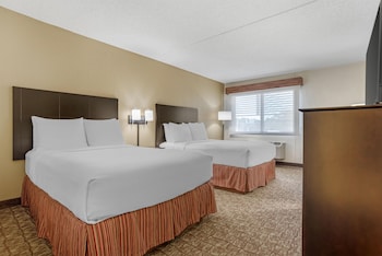 Standard Room, 2 Double Beds, Non Smoking, Refrigerator & Microwave