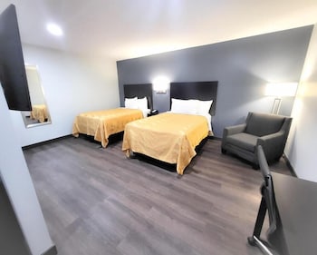 Standard Room, 2 Double Beds, Non Smoking, Refrigerator & Microwave
