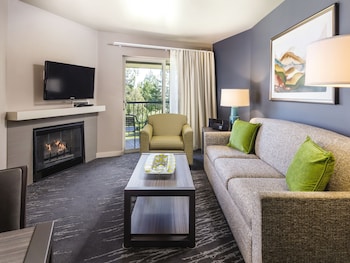Standard Suite, 1 Bedroom, Non Smoking, Kitchenette