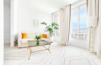 Suite, 1 Bedroom, Terrace, Garden View