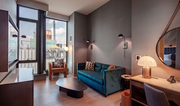 King Suite Skyline View Hearing Accessible