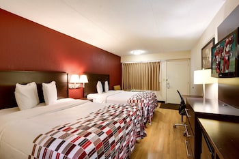 Standard Room, 2 Double Beds (Smoke Free)
