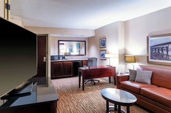 Standard Room, 2 Double Beds, City View