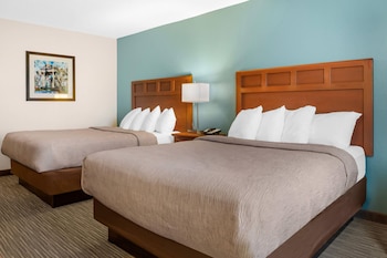 Suite, 2 Queen Beds, Non Smoking