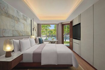 Deluxe Room, 1 King Bed, Terrace