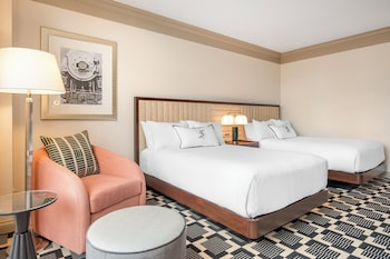 Premier Room, 2 Double Beds, City View