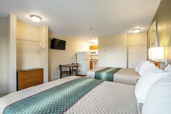Suite, 2 Double Beds, Non Smoking