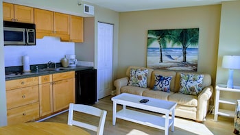 Traditional Suite, 2 Double Beds with Sofabed