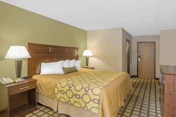 Room, 1 King Bed, Accessible, Non Smoking (Mobility)