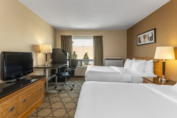 Traditional Room, 2 Queen Beds, Non Smoking (Upper Floor, Stair Access Only)