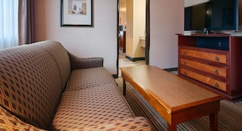Standard Suite, 2 Queen Beds, Non Smoking, Refrigerator & Microwave
