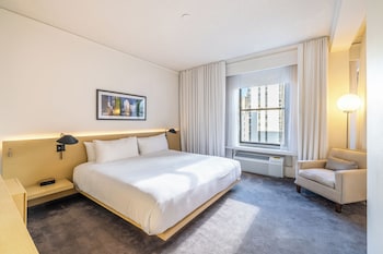 Junior Studio Suite