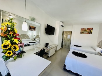 Executive Room, 2 Double Beds, Non Smoking, Pool View