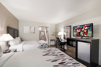 Deluxe Room, 2 Queen Beds, Accessible, Non Smoking