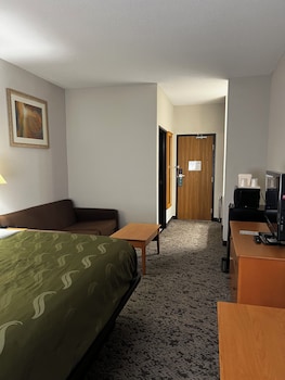 Suite, 1 King Bed, Non Smoking