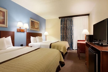 Room, 2 Queen Beds, Non Smoking (Pet Friendly)