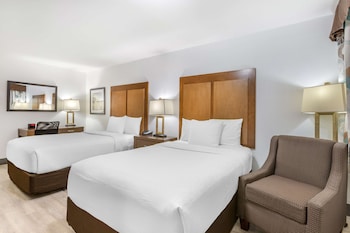 Standard Room, 2 Double Beds