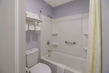 Room, 2 Double Beds, Accessible, Non Smoking (Upgrade)