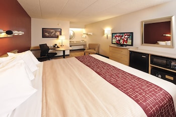Superior Room, 1 King Bed, Accessible (Smoke Free)