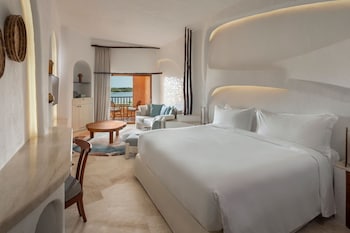 Junior Suite, 1 King Bed, Sea View (Contemporary)