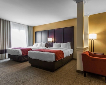 Suite, Multiple Beds, Non Smoking