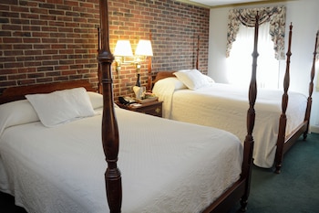 Standard Room, 2 Double Beds