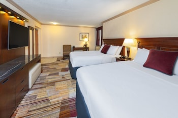 Standard Room Two Queen