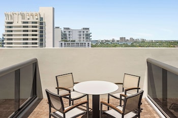 2 Queen Beds Deluxe Balcony