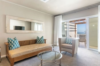 Sea View Suite