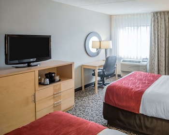 Standard Room, 2 Double Beds, Non Smoking